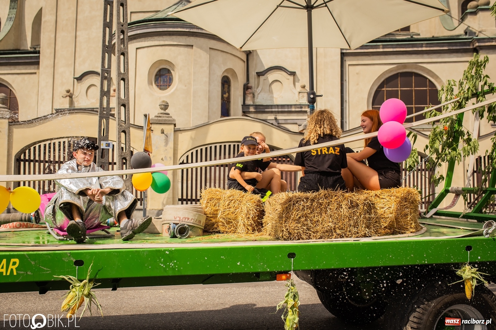 Zdjęcie w galerii na portalu naszraciborz.pl: My pandemii się nie boimy. Dożynki w Krzanowicach wiadomości z regionu