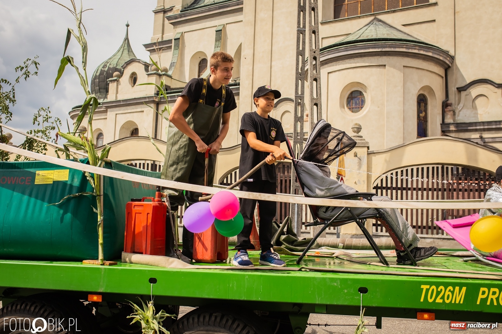 Zdjęcie w galerii na portalu naszraciborz.pl: My pandemii się nie boimy. Dożynki w Krzanowicach wiadomości z regionu