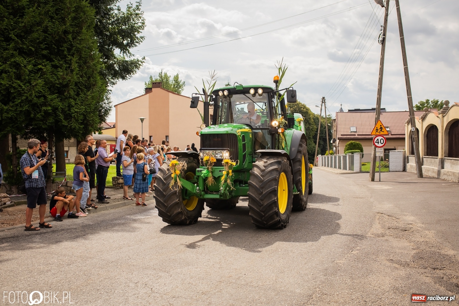Zdjęcie w galerii na portalu naszraciborz.pl: My pandemii się nie boimy. Dożynki w Krzanowicach wiadomości z regionu