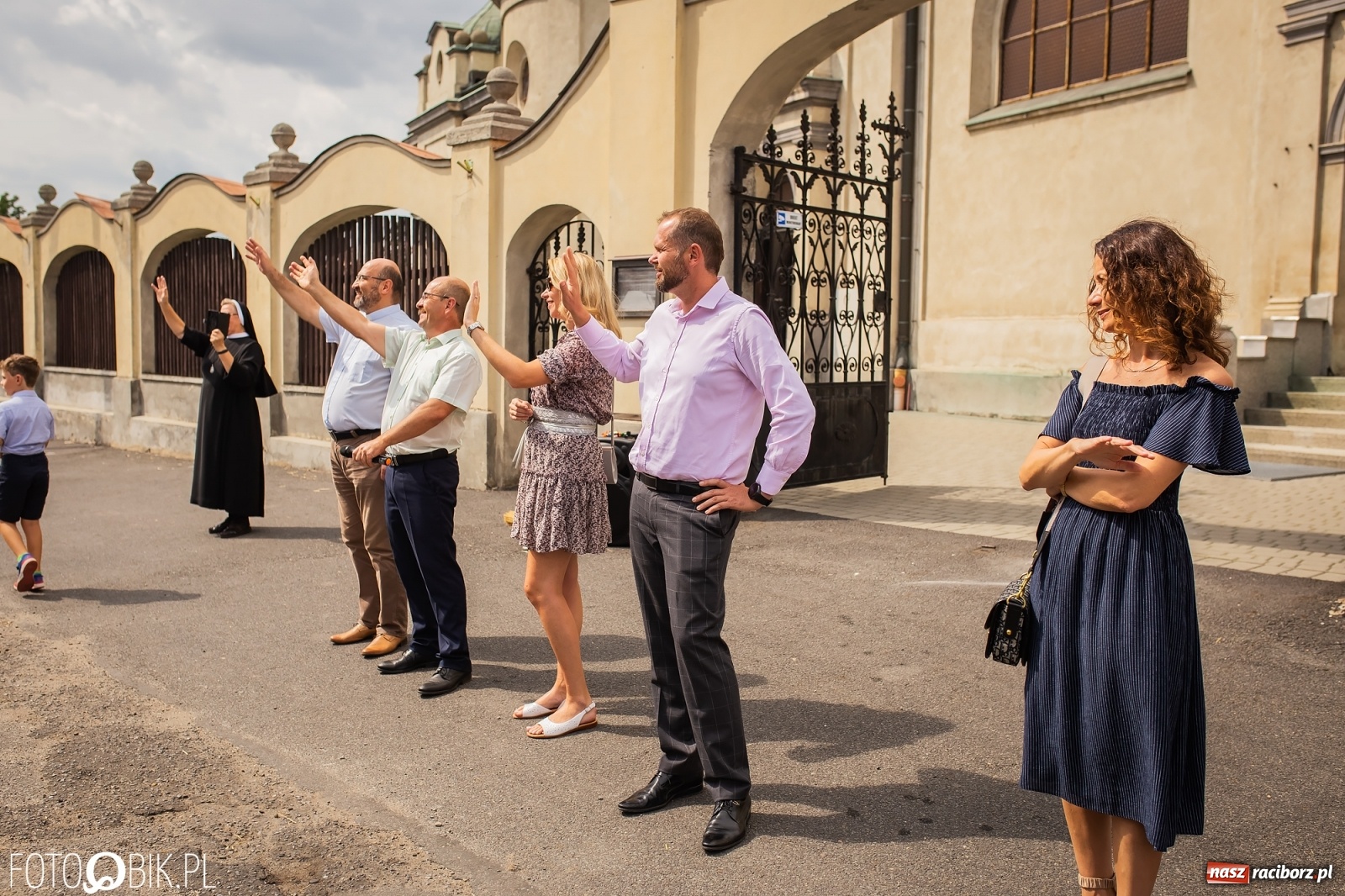 Zdjęcie w galerii na portalu naszraciborz.pl: My pandemii się nie boimy. Dożynki w Krzanowicach wiadomości z regionu