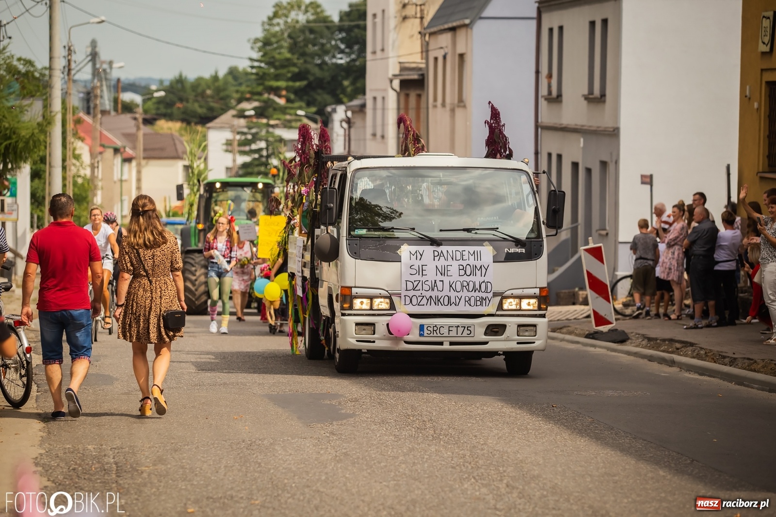 Zdjęcie w galerii na portalu naszraciborz.pl: My pandemii się nie boimy. Dożynki w Krzanowicach wiadomości z regionu