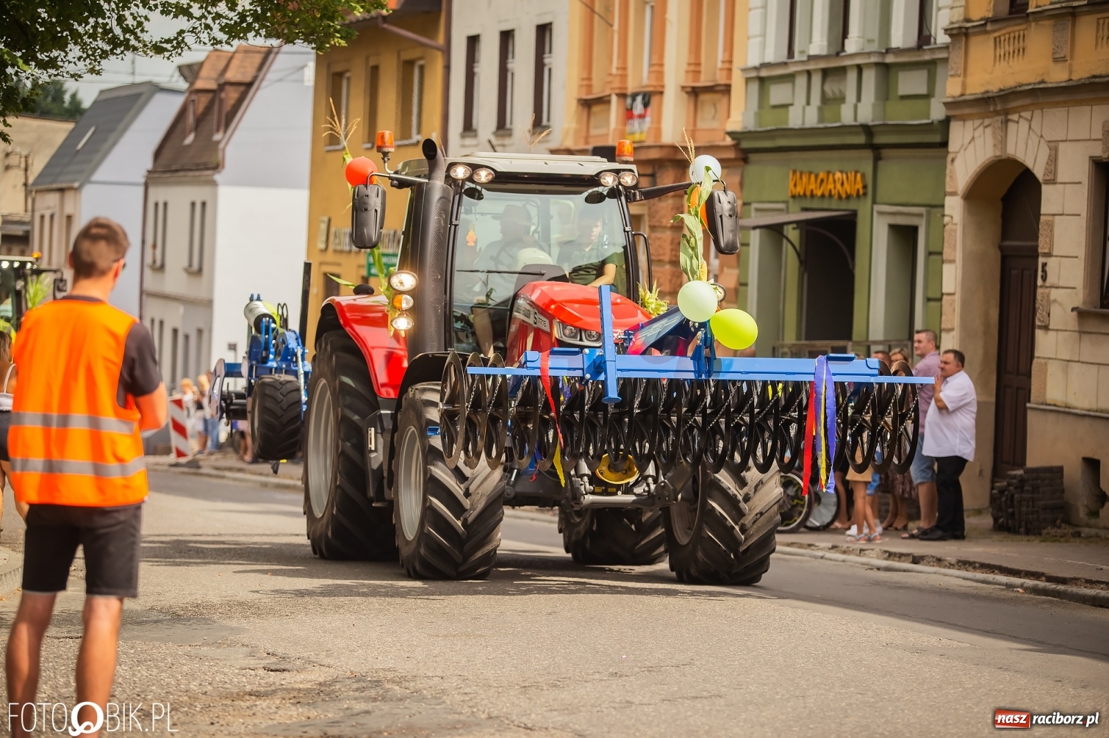 Zdjęcie w galerii na portalu naszraciborz.pl: My pandemii się nie boimy. Dożynki w Krzanowicach wiadomości z regionu