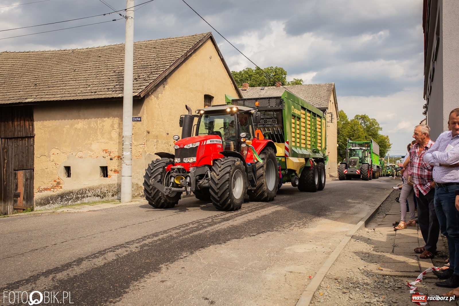 Zdjęcie w galerii na portalu naszraciborz.pl: My pandemii się nie boimy. Dożynki w Krzanowicach wiadomości z regionu