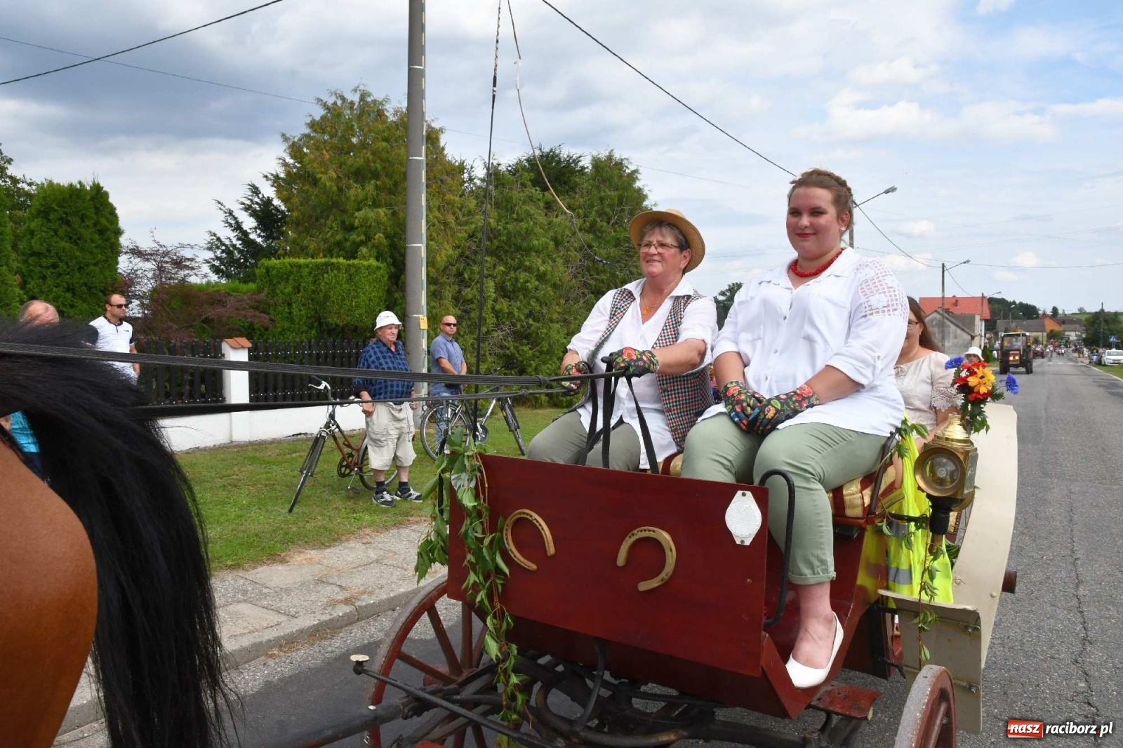 Zdjęcie w galerii na portalu naszraciborz.pl: Słoneczny patrol na dożynkach w Bolesławiu wiadomości z regionu