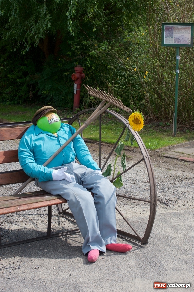 Zdjęcie w galerii na portalu naszraciborz.pl: Słoneczny patrol na dożynkach w Bolesławiu wiadomości z regionu