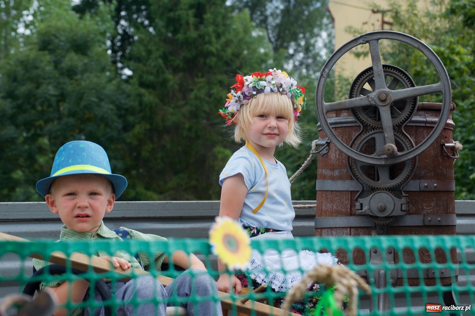 Zdjęcie w galerii na portalu naszraciborz.pl: Słoneczny patrol na dożynkach w Bolesławiu wiadomości z regionu