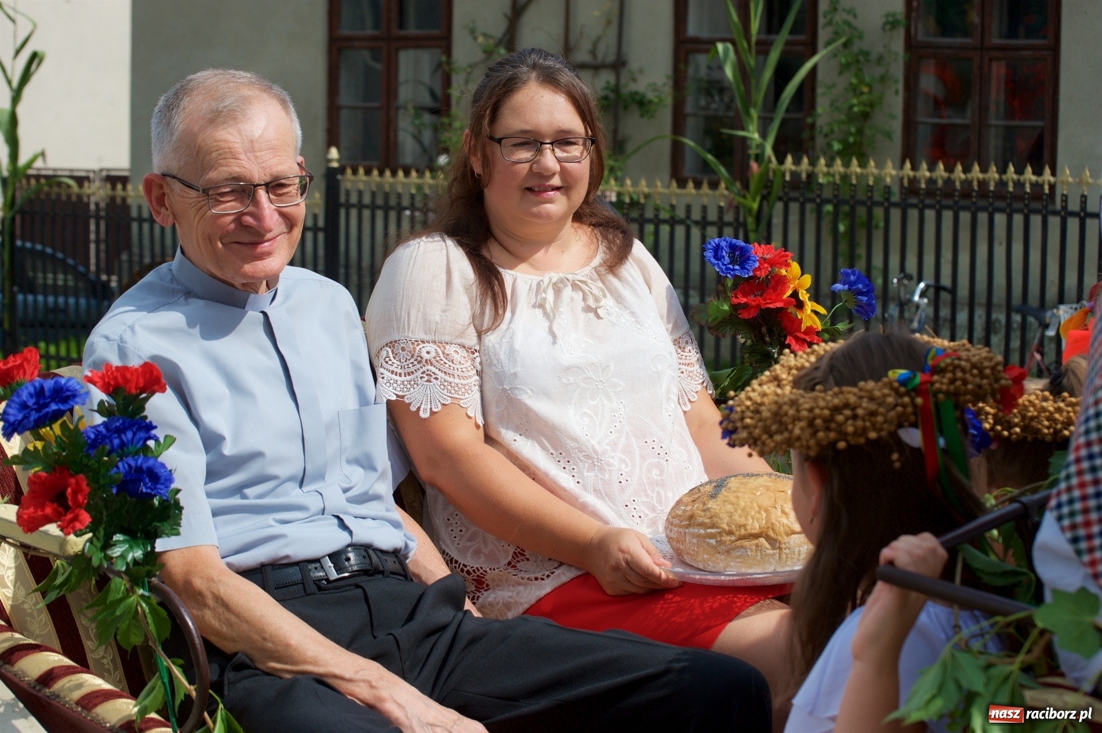 Zdjęcie w galerii na portalu naszraciborz.pl: Słoneczny patrol na dożynkach w Bolesławiu wiadomości z regionu