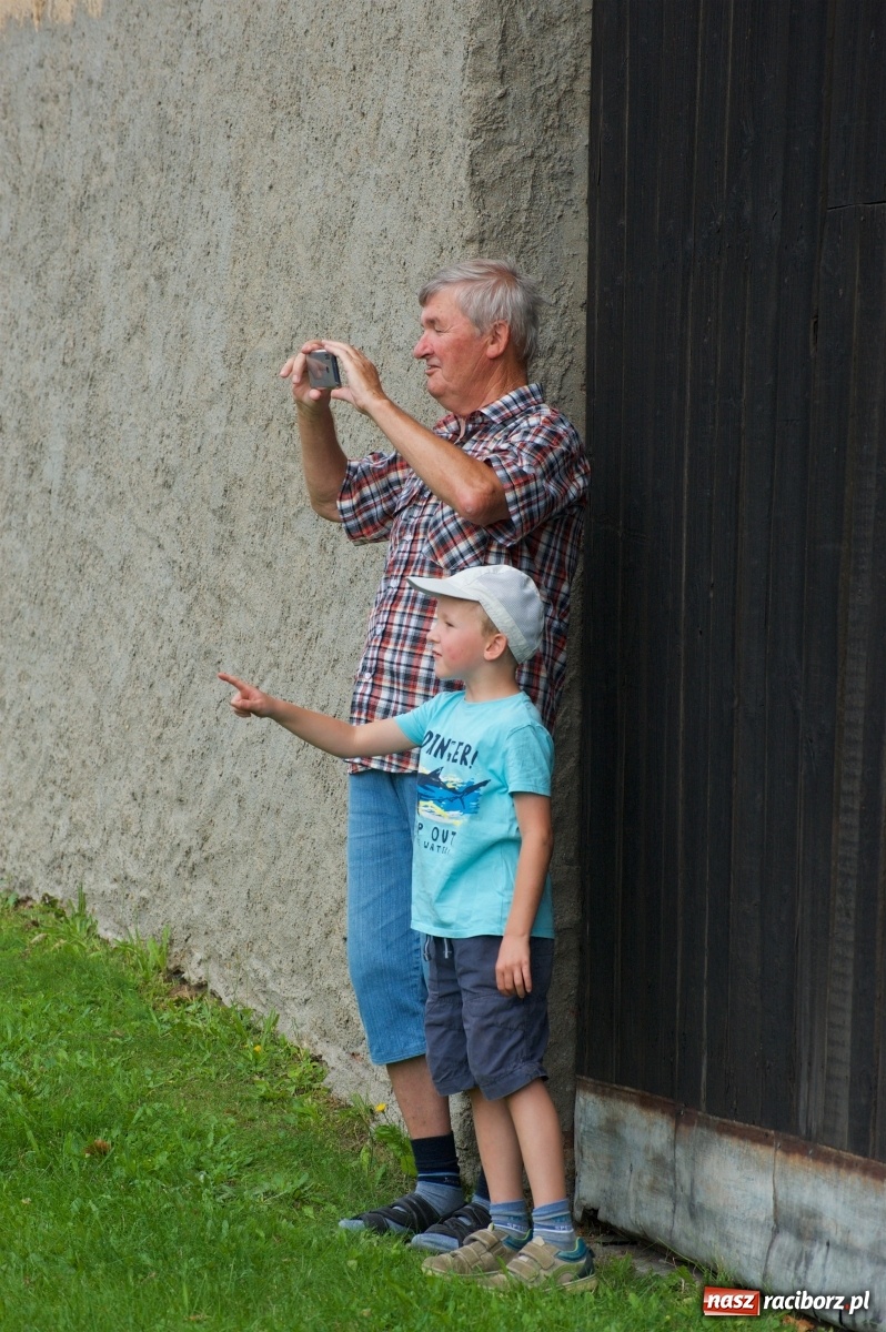 Zdjęcie w galerii na portalu naszraciborz.pl: Słoneczny patrol na dożynkach w Bolesławiu wiadomości z regionu