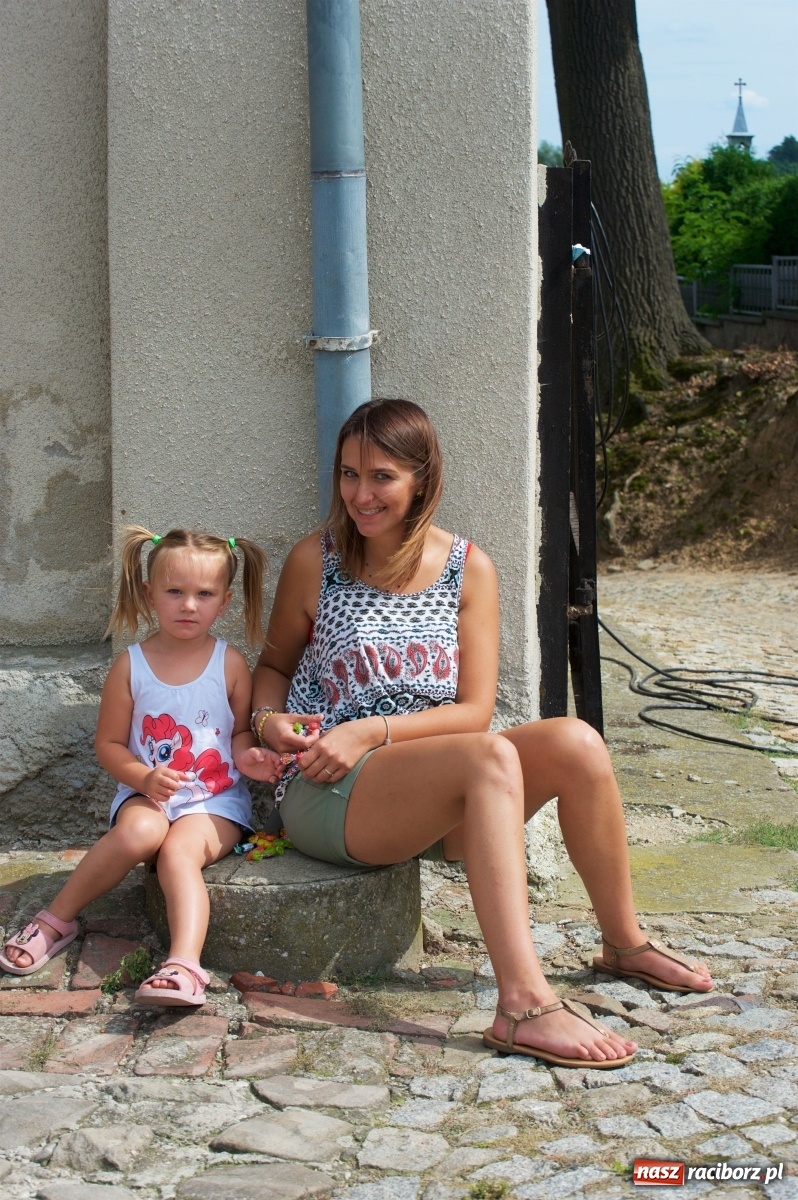 Zdjęcie w galerii na portalu naszraciborz.pl: Słoneczny patrol na dożynkach w Bolesławiu wiadomości z regionu