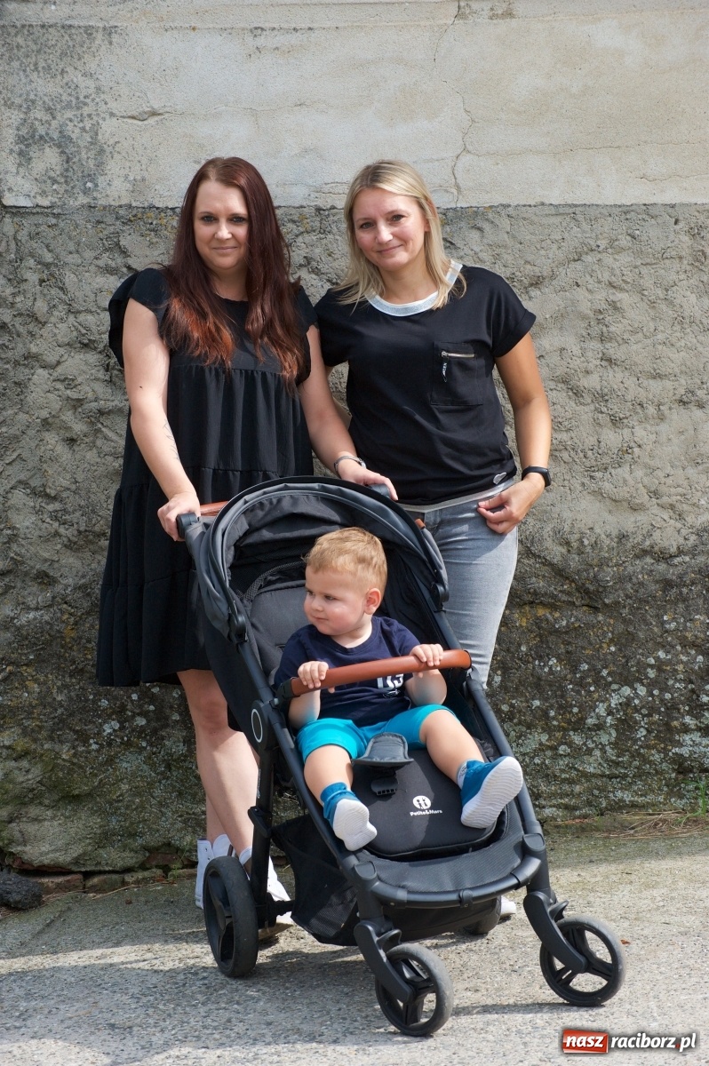 Zdjęcie w galerii na portalu naszraciborz.pl: Słoneczny patrol na dożynkach w Bolesławiu wiadomości z regionu