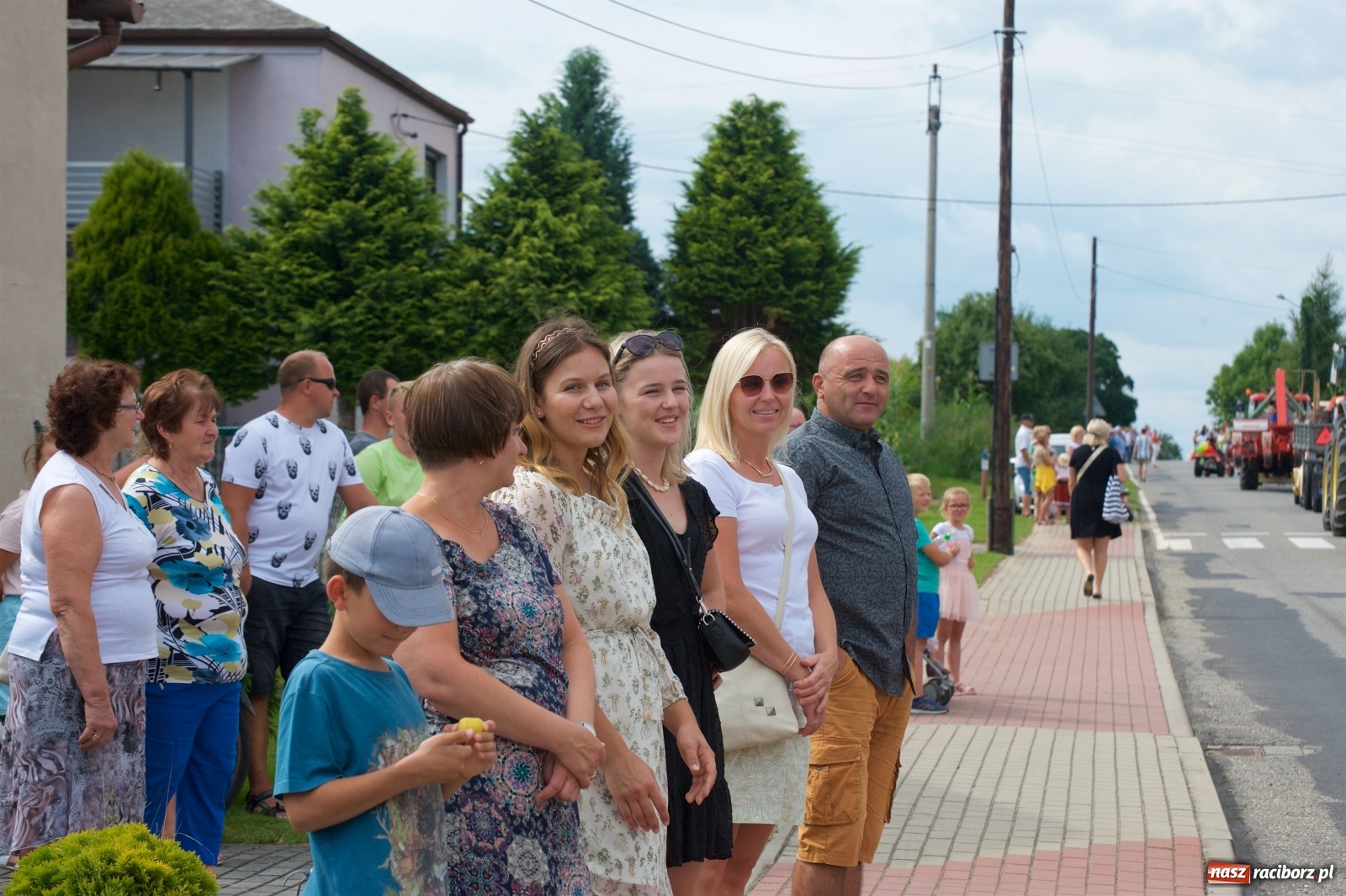 Zdjęcie w galerii na portalu naszraciborz.pl: Słoneczny patrol na dożynkach w Bolesławiu wiadomości z regionu