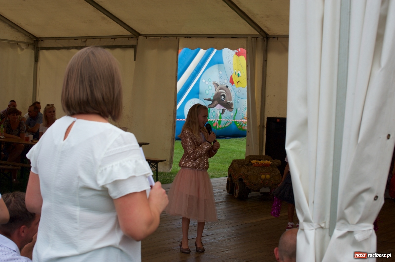 Zdjęcie w galerii na portalu naszraciborz.pl: Słoneczny patrol na dożynkach w Bolesławiu wiadomości z regionu