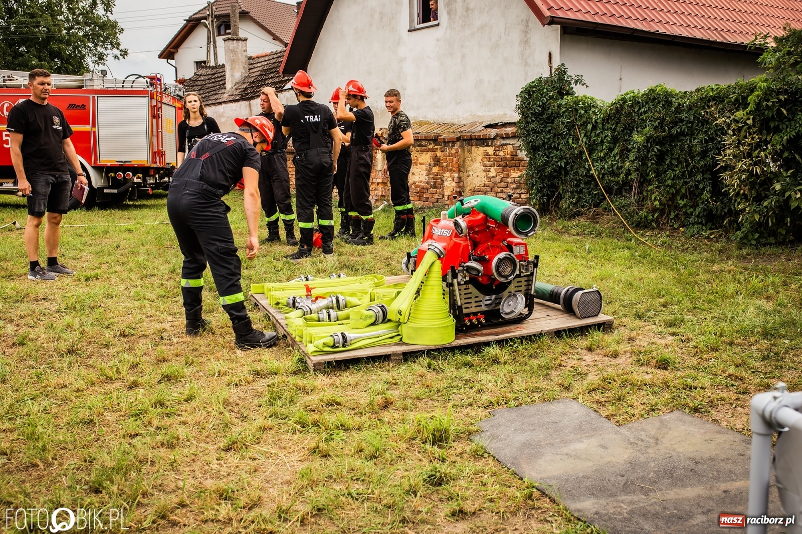 Zdjęcie w galerii na portalu naszraciborz.pl: OSP Samborowice najlepsze na zawodach w Krzanowicach wiadomości z regionu