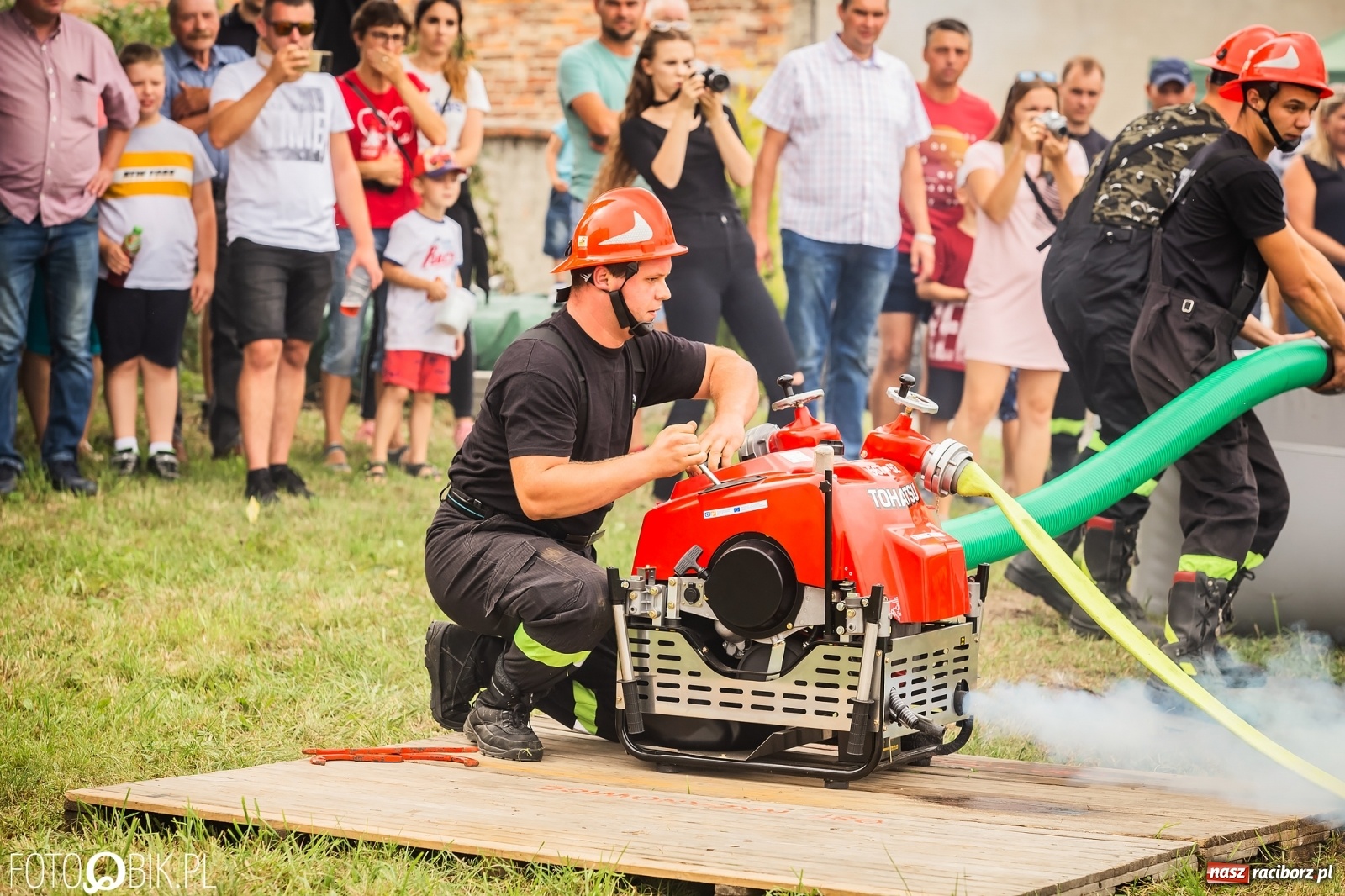 Zdjęcie w galerii na portalu naszraciborz.pl: OSP Samborowice najlepsze na zawodach w Krzanowicach wiadomości z regionu
