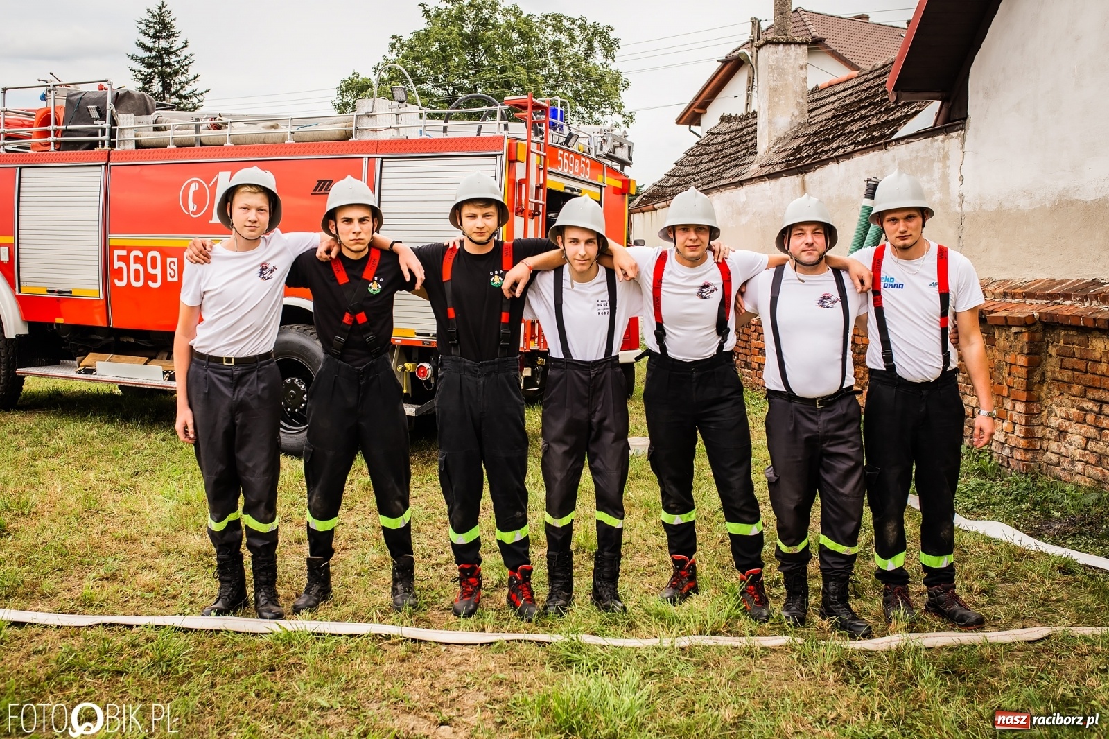 Zdjęcie w galerii na portalu naszraciborz.pl: OSP Samborowice najlepsze na zawodach w Krzanowicach wiadomości z regionu