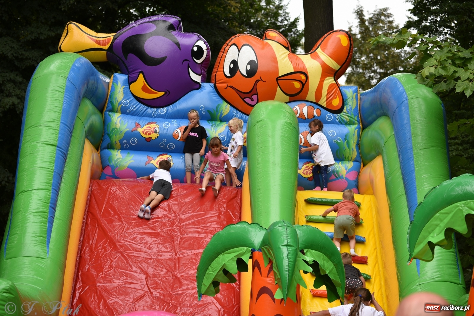 Zdjęcie w galerii na portalu naszraciborz.pl: Rodzinna niedziela na finał Dni Raciborza wiadomości z regionu