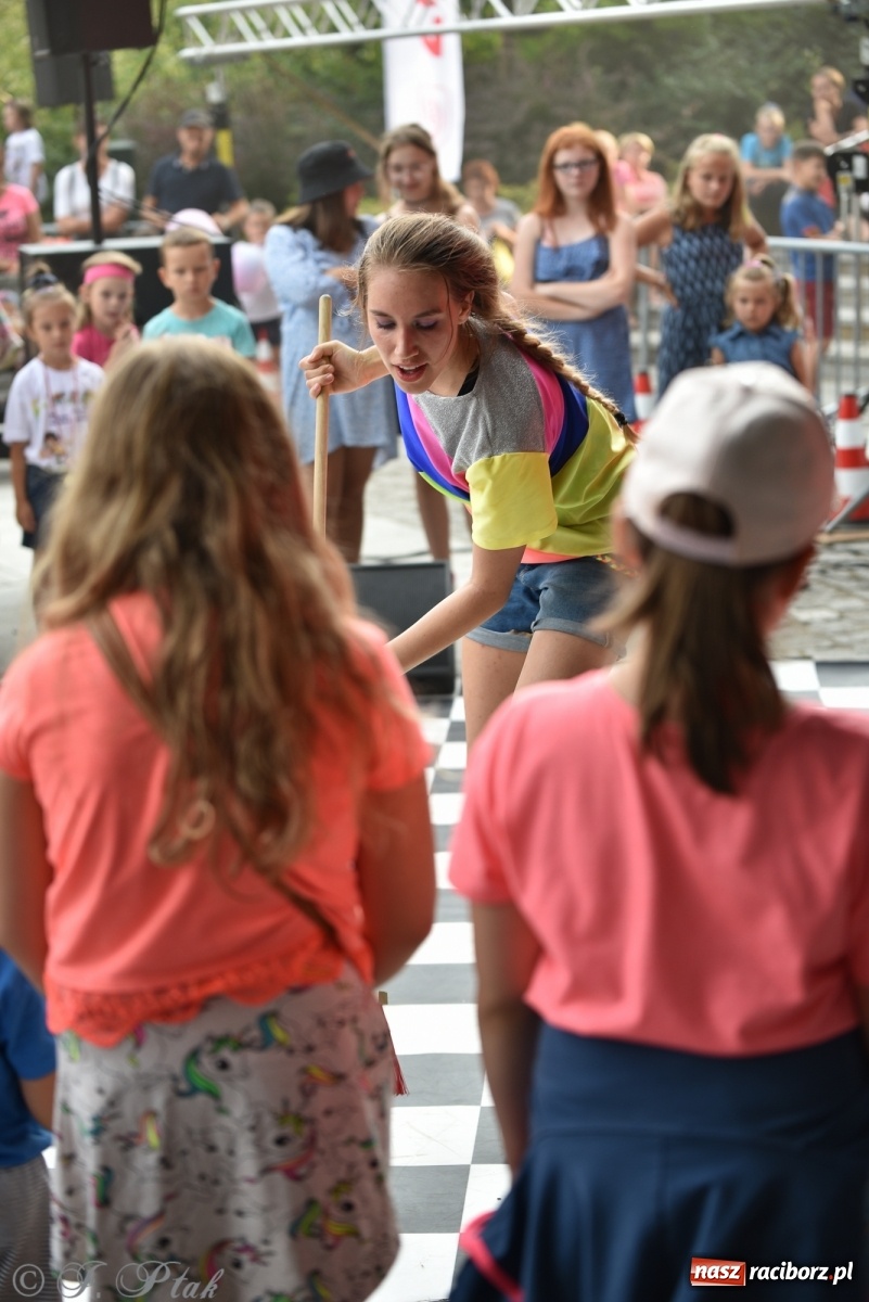 Zdjęcie w galerii na portalu naszraciborz.pl: Rodzinna niedziela na finał Dni Raciborza wiadomości z regionu