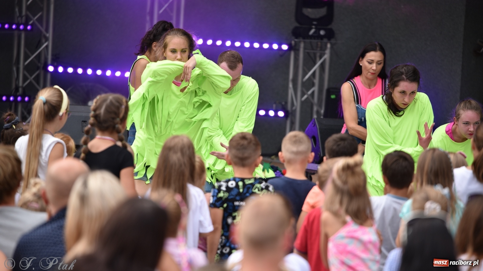 Zdjęcie w galerii na portalu naszraciborz.pl: Rodzinna niedziela na finał Dni Raciborza wiadomości z regionu