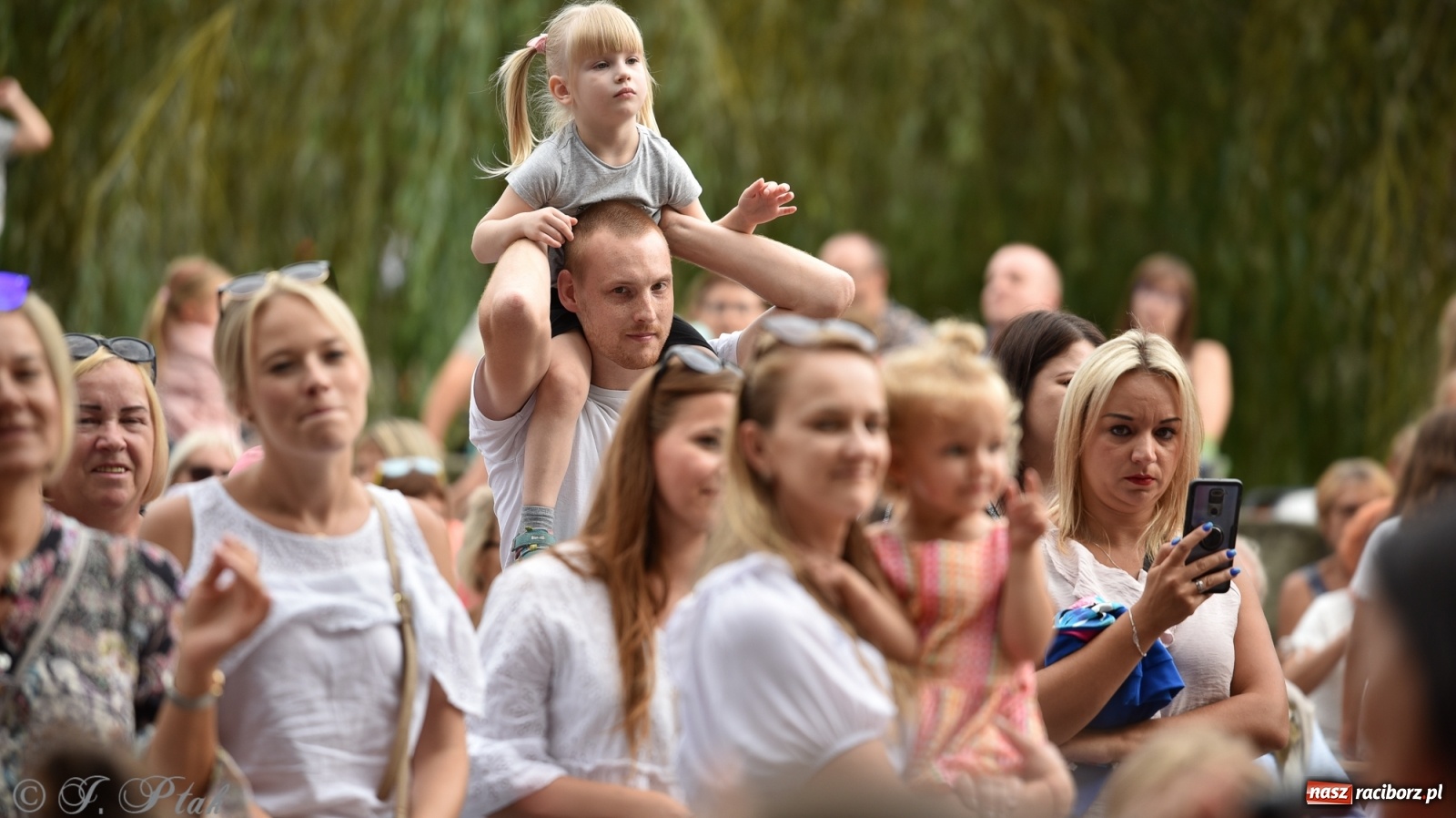 Zdjęcie w galerii na portalu naszraciborz.pl: Rodzinna niedziela na finał Dni Raciborza wiadomości z regionu