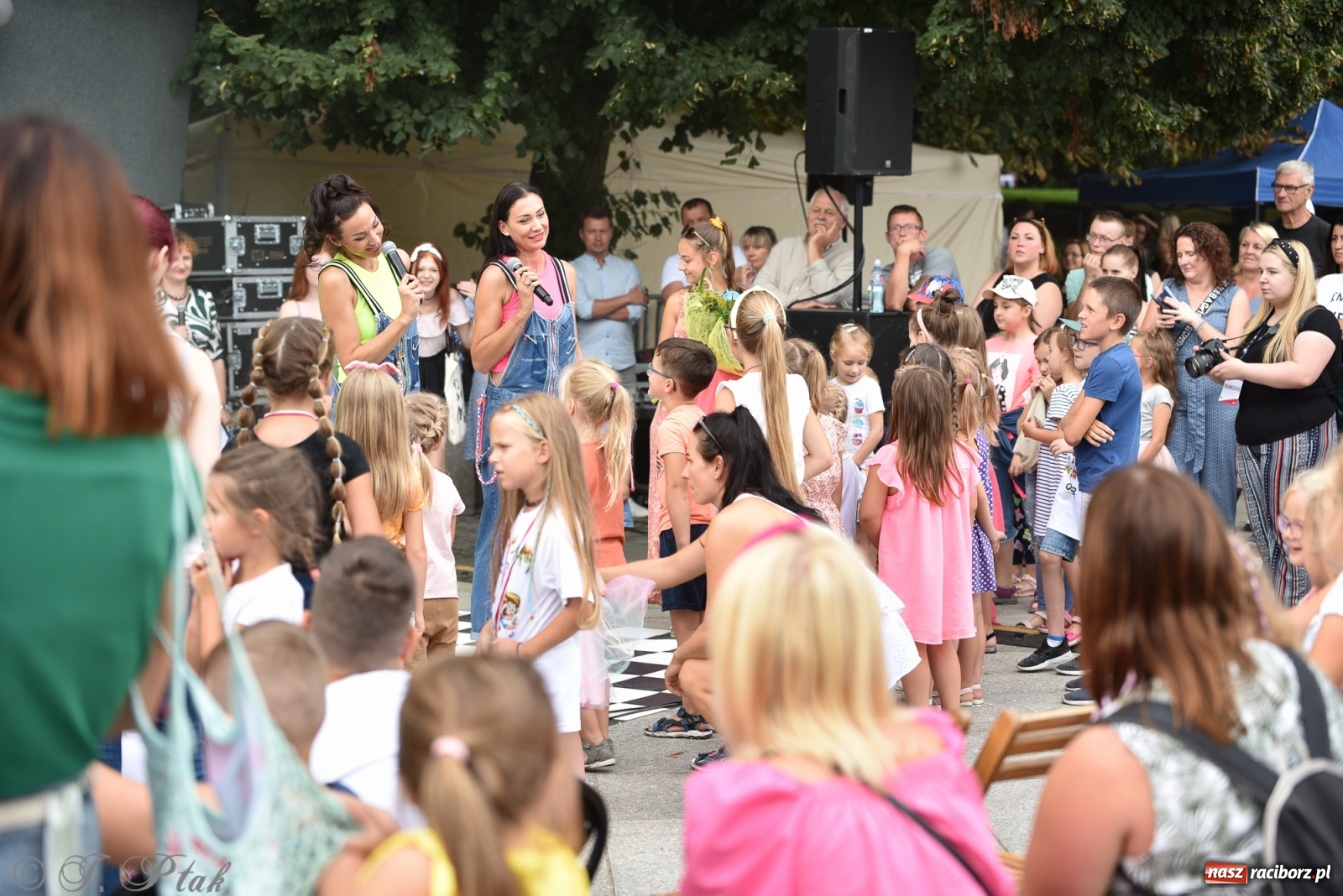 Zdjęcie w galerii na portalu naszraciborz.pl: Rodzinna niedziela na finał Dni Raciborza wiadomości z regionu
