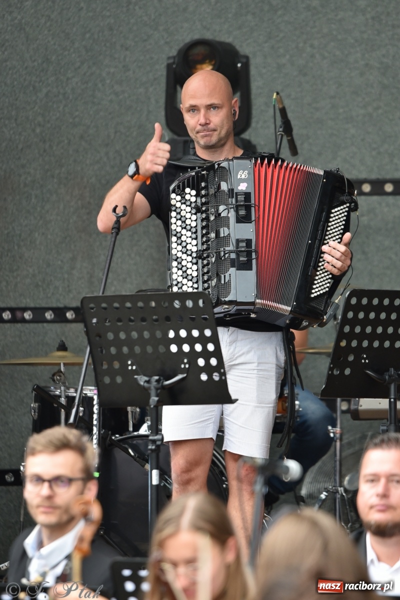 Zdjęcie w galerii na portalu naszraciborz.pl: Rodzinna niedziela na finał Dni Raciborza wiadomości z regionu