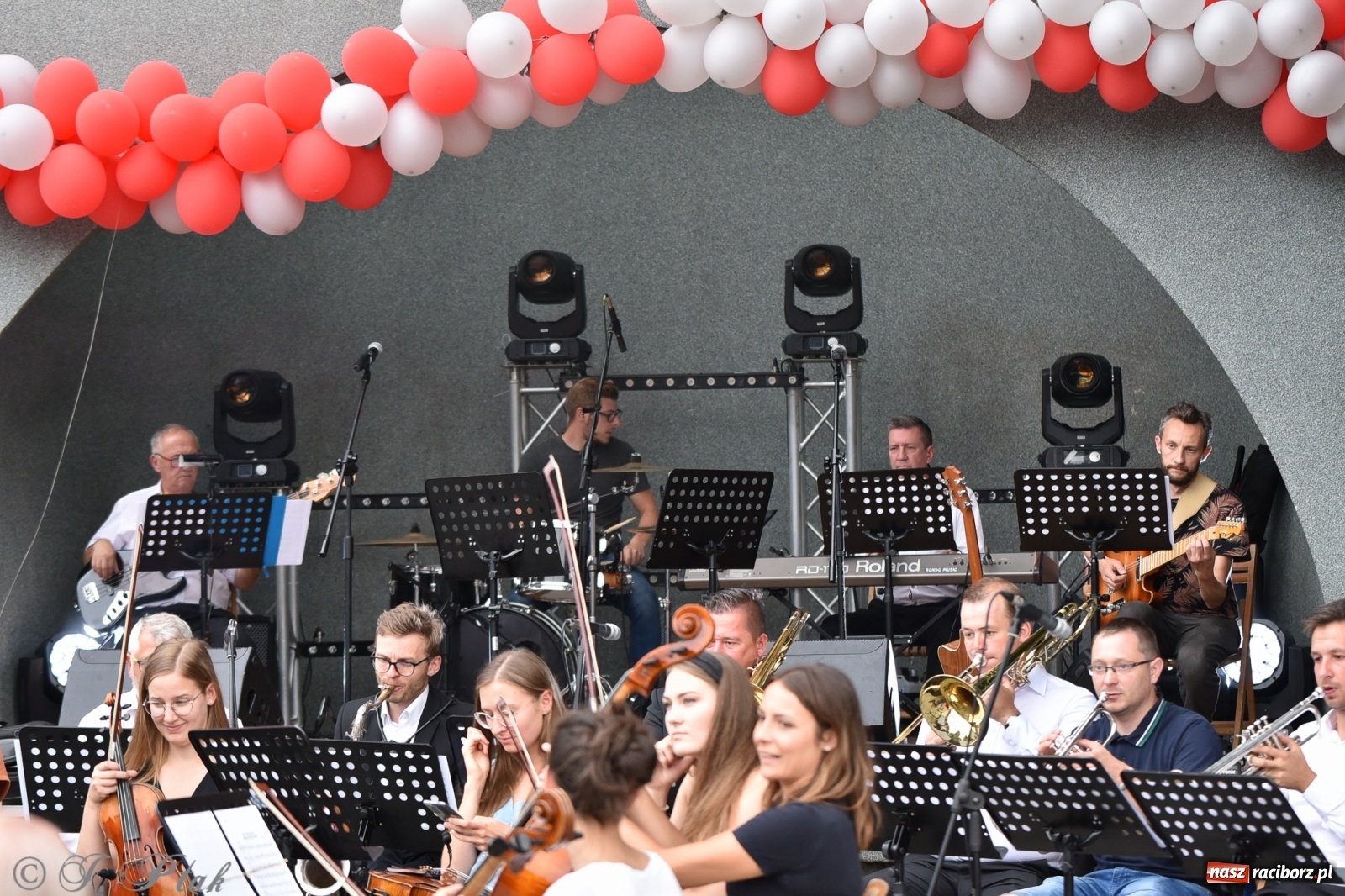 Zdjęcie w galerii na portalu naszraciborz.pl: Rodzinna niedziela na finał Dni Raciborza wiadomości z regionu