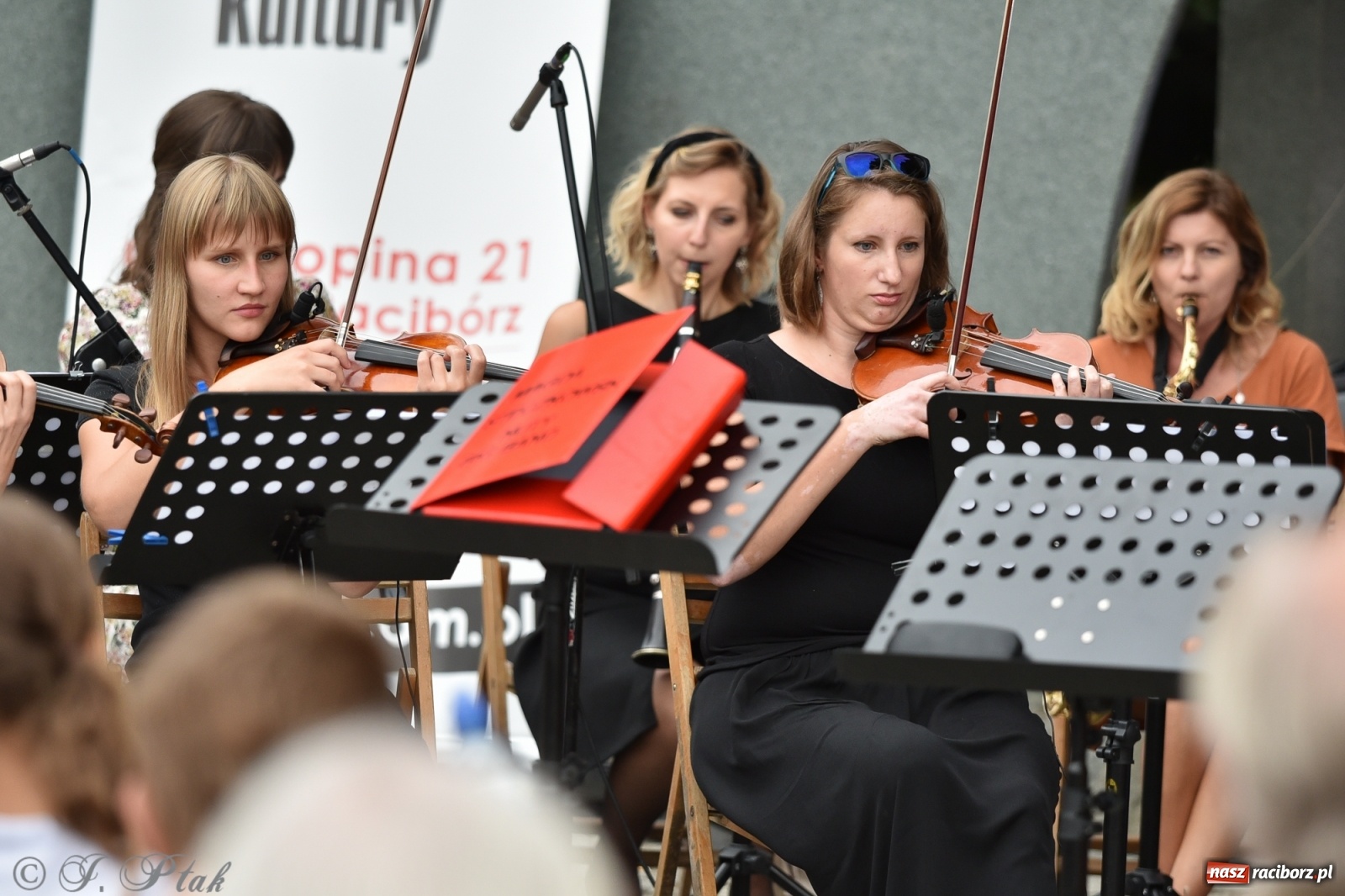 Zdjęcie w galerii na portalu naszraciborz.pl: Rodzinna niedziela na finał Dni Raciborza wiadomości z regionu
