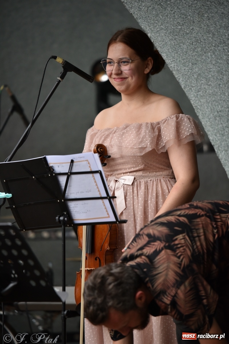 Zdjęcie w galerii na portalu naszraciborz.pl: Rodzinna niedziela na finał Dni Raciborza wiadomości z regionu