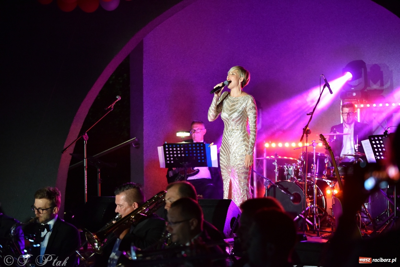 Zdjęcie w galerii na portalu naszraciborz.pl: Rodzinna niedziela na finał Dni Raciborza wiadomości z regionu