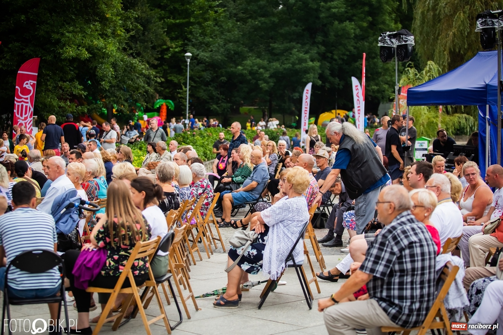 Zdjęcie w galerii na portalu naszraciborz.pl: Poezja i SeriaLOVE. Finał Dni Raciborza wiadomości z regionu