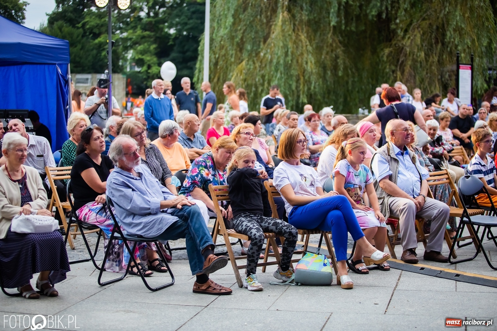 Zdjęcie w galerii na portalu naszraciborz.pl: Poezja i SeriaLOVE. Finał Dni Raciborza wiadomości z regionu