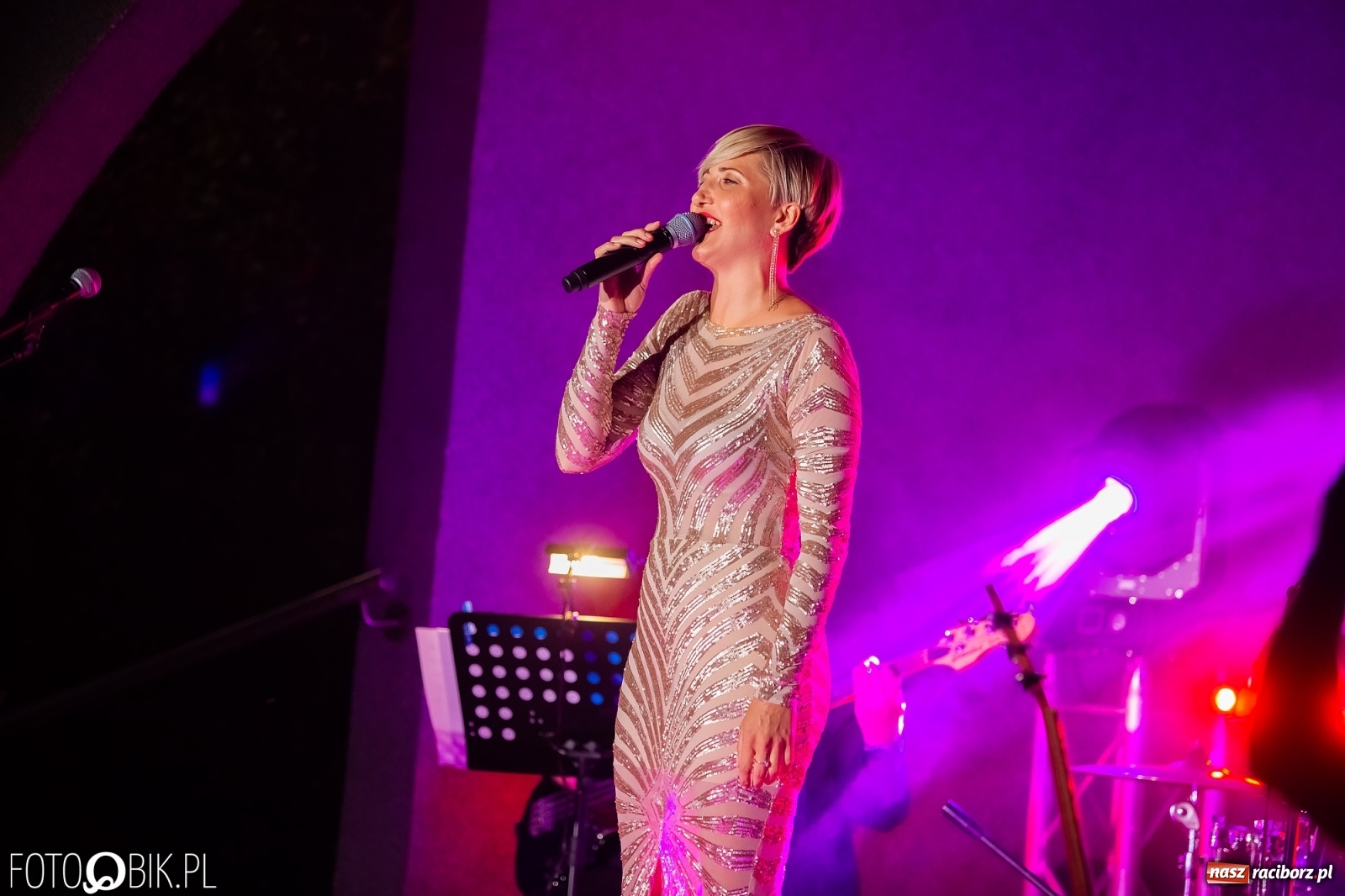 Zdjęcie w galerii na portalu naszraciborz.pl: Poezja i SeriaLOVE. Finał Dni Raciborza wiadomości z regionu