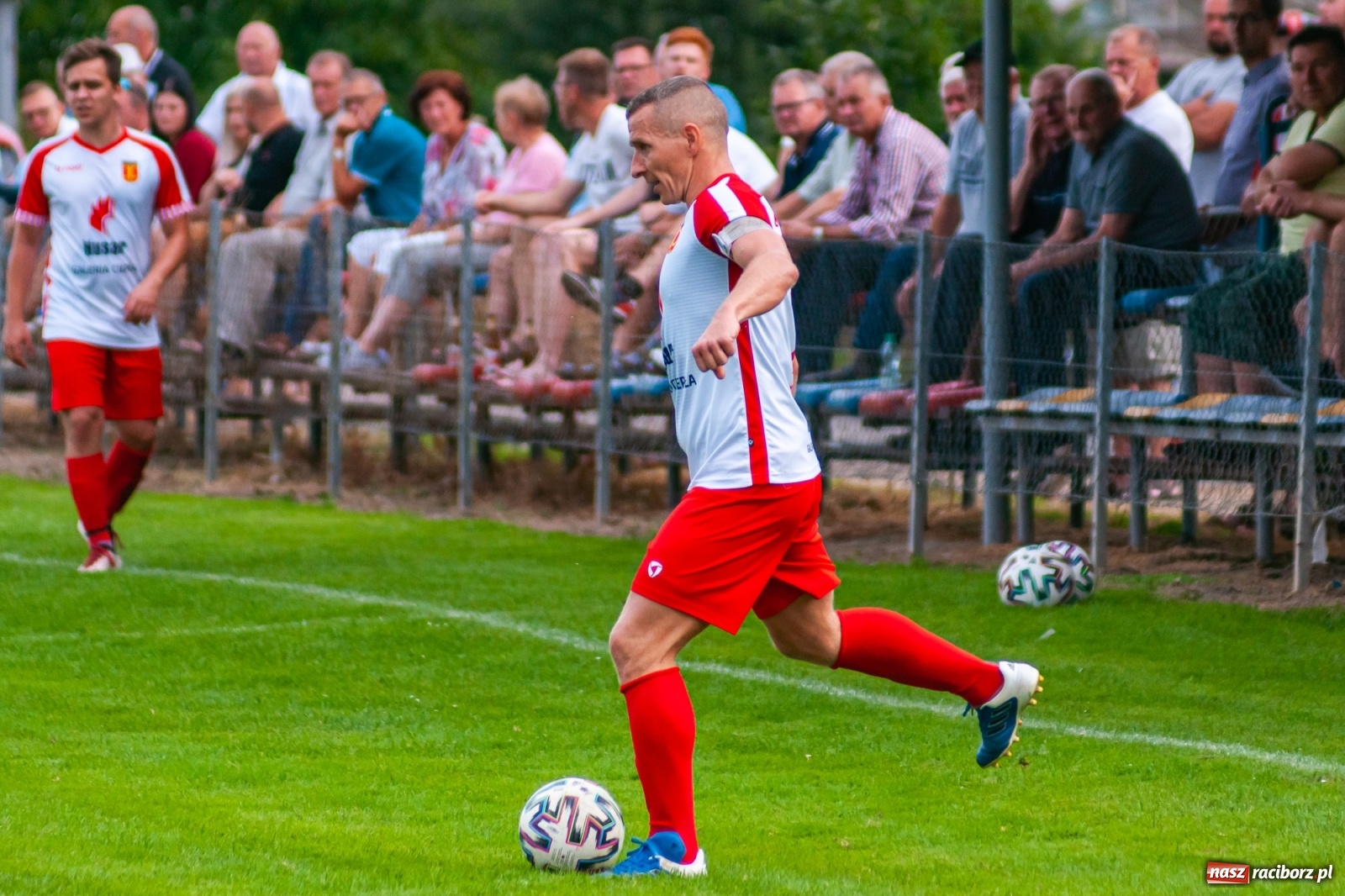 Zdjęcie w galerii na portalu naszraciborz.pl: Czerwona kartka pogrążyła Zameczek [FOTO] wiadomości z regionu