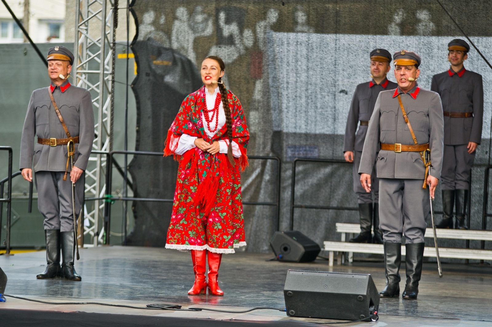 Zdjęcie w galerii na portalu naszraciborz.pl: Obchody Święta Wojska Polskiego w Kietrzu [FOTO] wiadomości z regionu