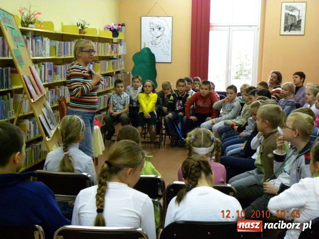 Zdjęcie w galerii na portalu naszraciborz.pl: Czy straszydła mają skrzydła... wiadomości z regionu