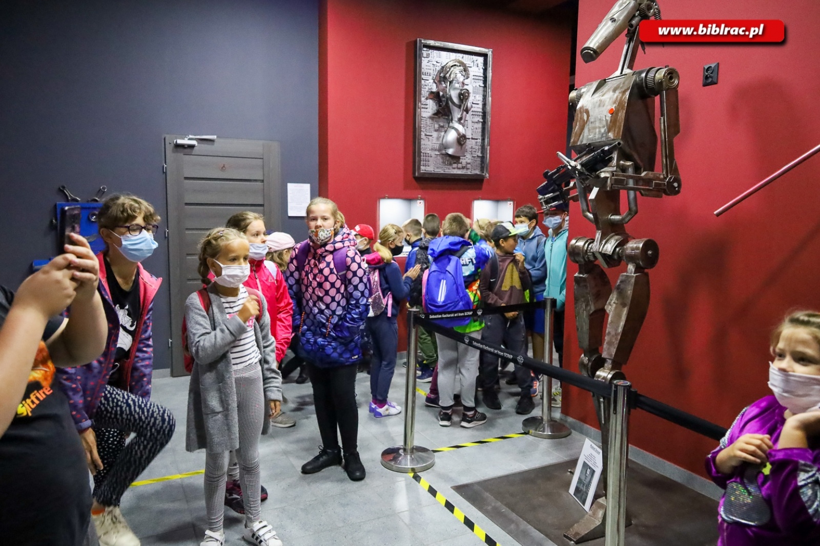 Zdjęcie w galerii na portalu naszraciborz.pl: Fabryka Robotów oraz Park Edukacji - kosmiczna wycieczka z biblioteką wiadomości z regionu