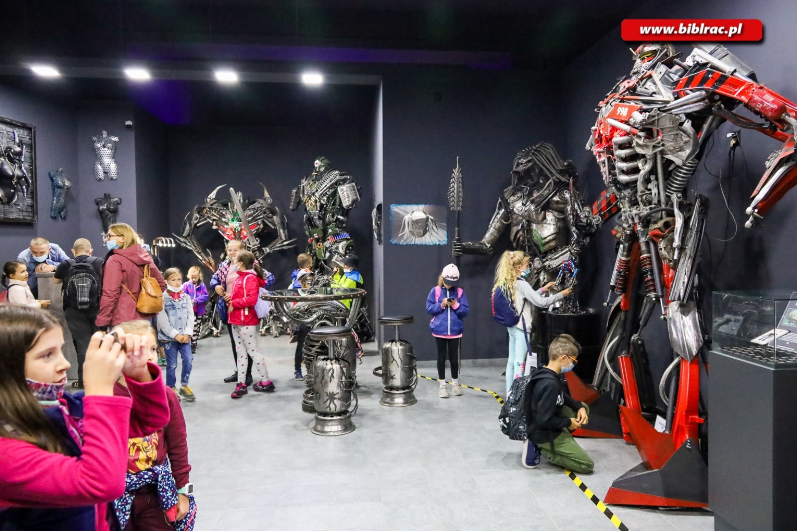 Zdjęcie w galerii na portalu naszraciborz.pl: Fabryka Robotów oraz Park Edukacji - kosmiczna wycieczka z biblioteką wiadomości z regionu