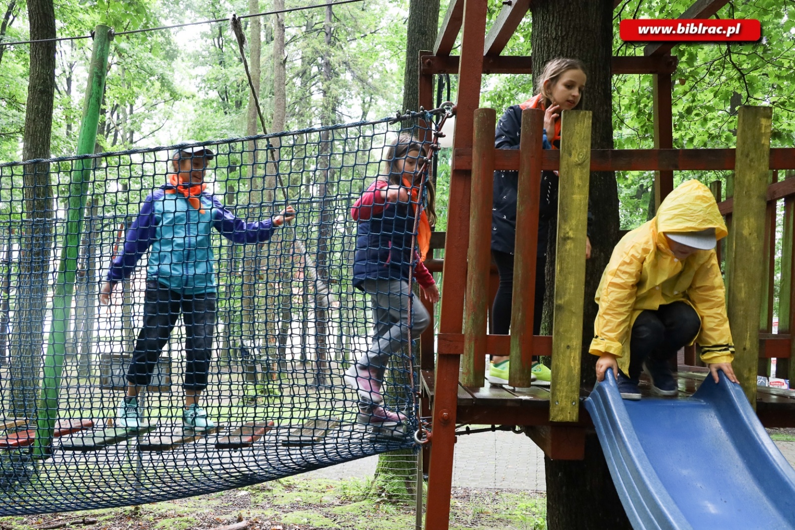 Zdjęcie w galerii na portalu naszraciborz.pl: Fabryka Robotów oraz Park Edukacji - kosmiczna wycieczka z biblioteką wiadomości z regionu