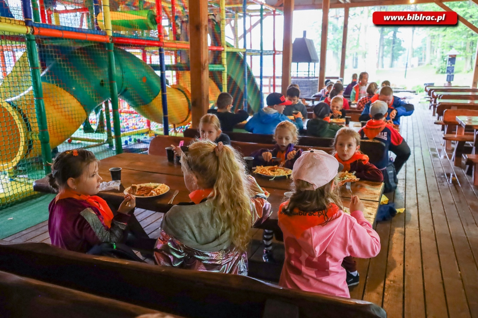 Zdjęcie w galerii na portalu naszraciborz.pl: Fabryka Robotów oraz Park Edukacji - kosmiczna wycieczka z biblioteką wiadomości z regionu