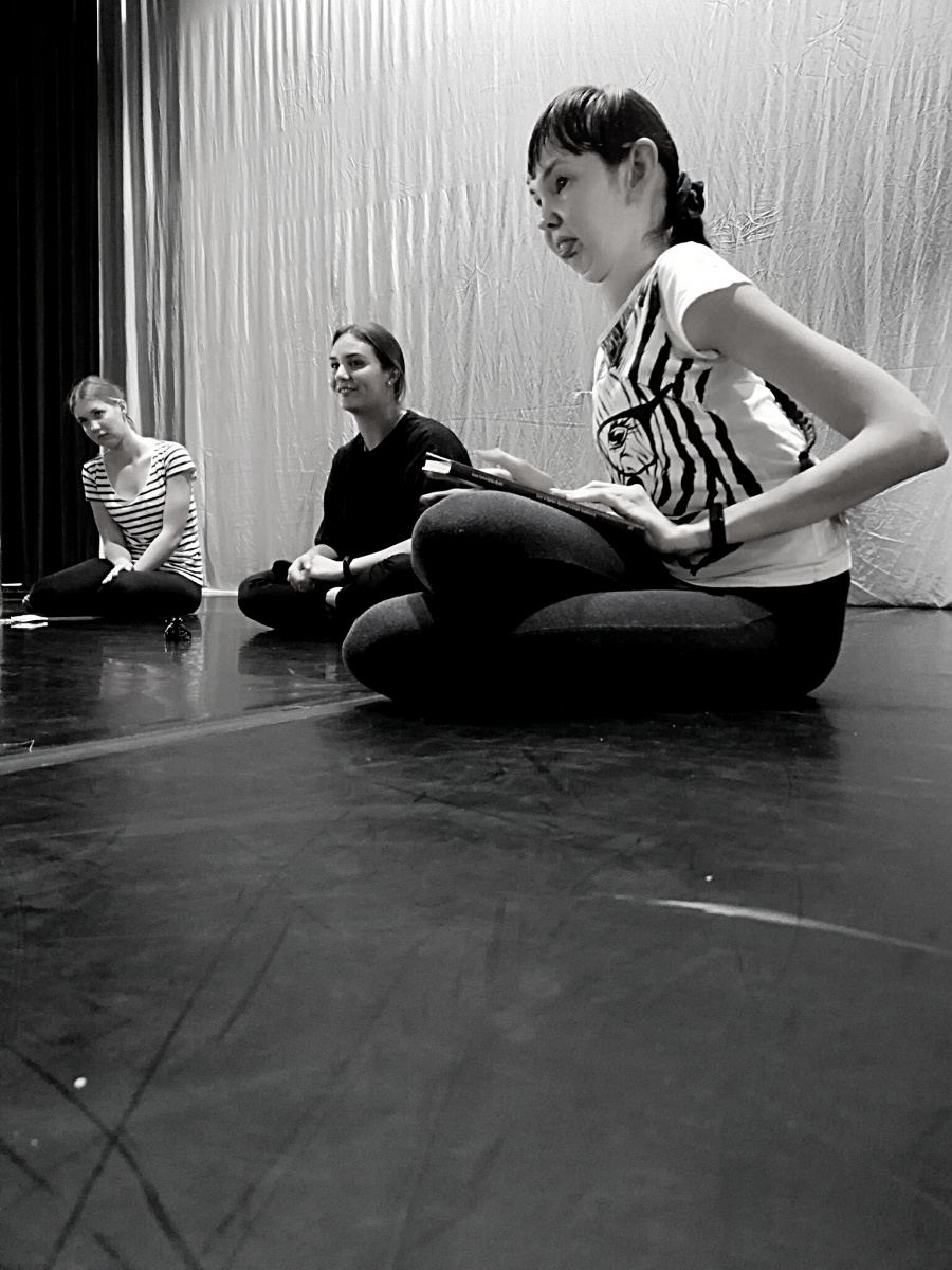 Zdjęcie w galerii na portalu naszraciborz.pl: W Pogrzebieniu powstaje bajka o Kinderlagrze wiadomości z regionu