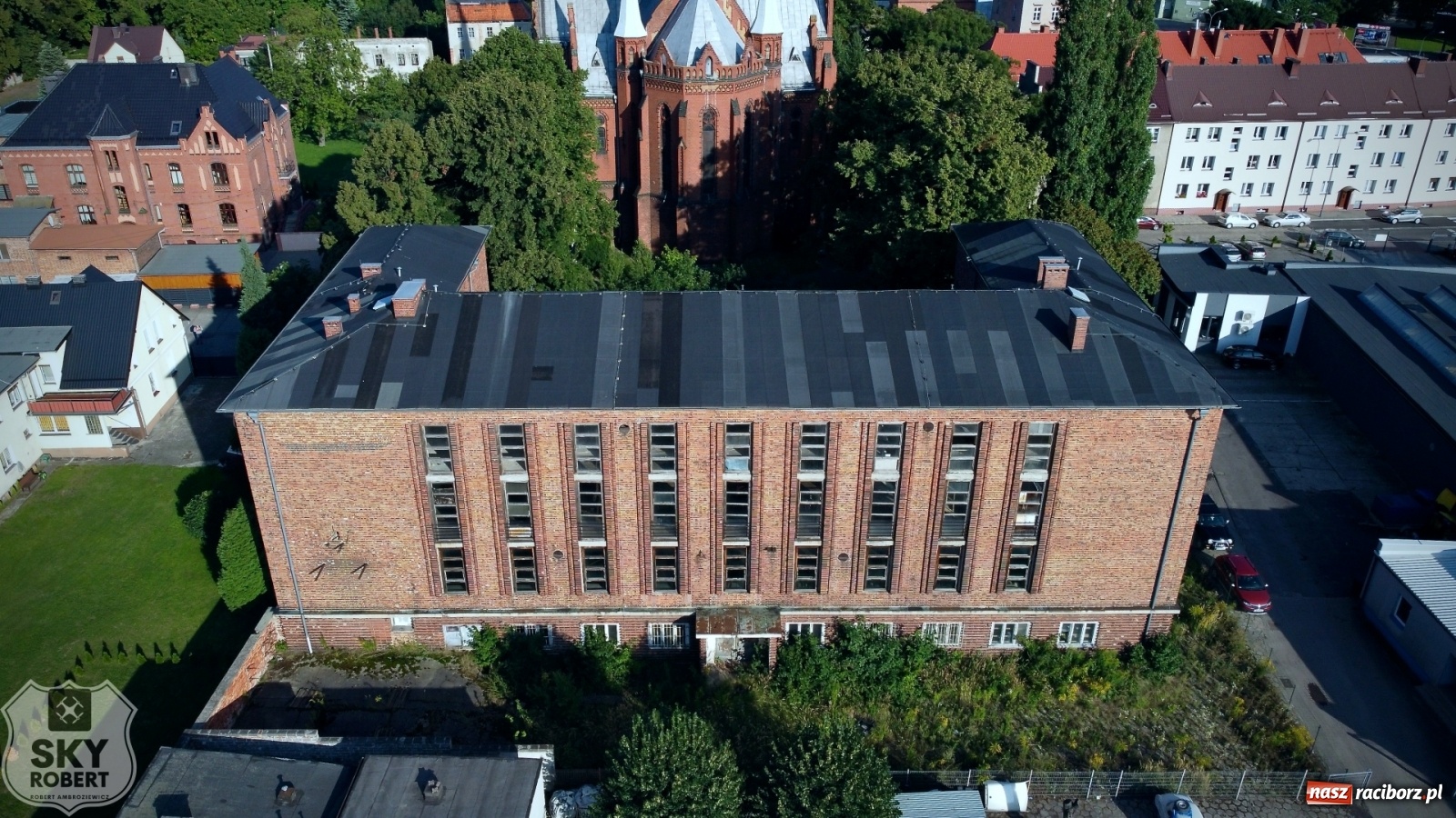 Zdjęcie w galerii na portalu naszraciborz.pl: Racibórz - straszydła miejskie [FOTO z drona] wiadomości z regionu