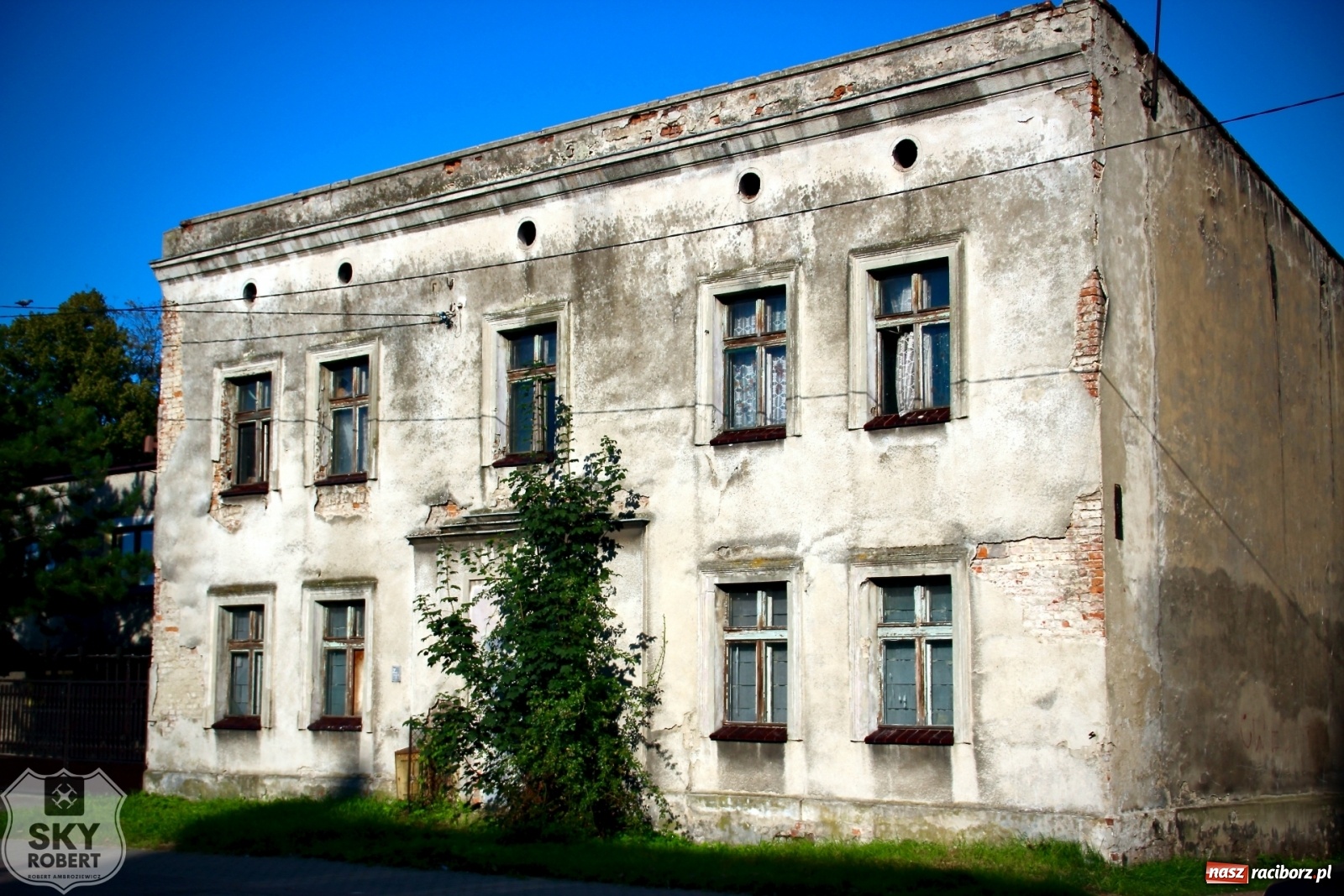 Zdjęcie w galerii na portalu naszraciborz.pl: Racibórz - straszydła miejskie [FOTO z drona] wiadomości z regionu