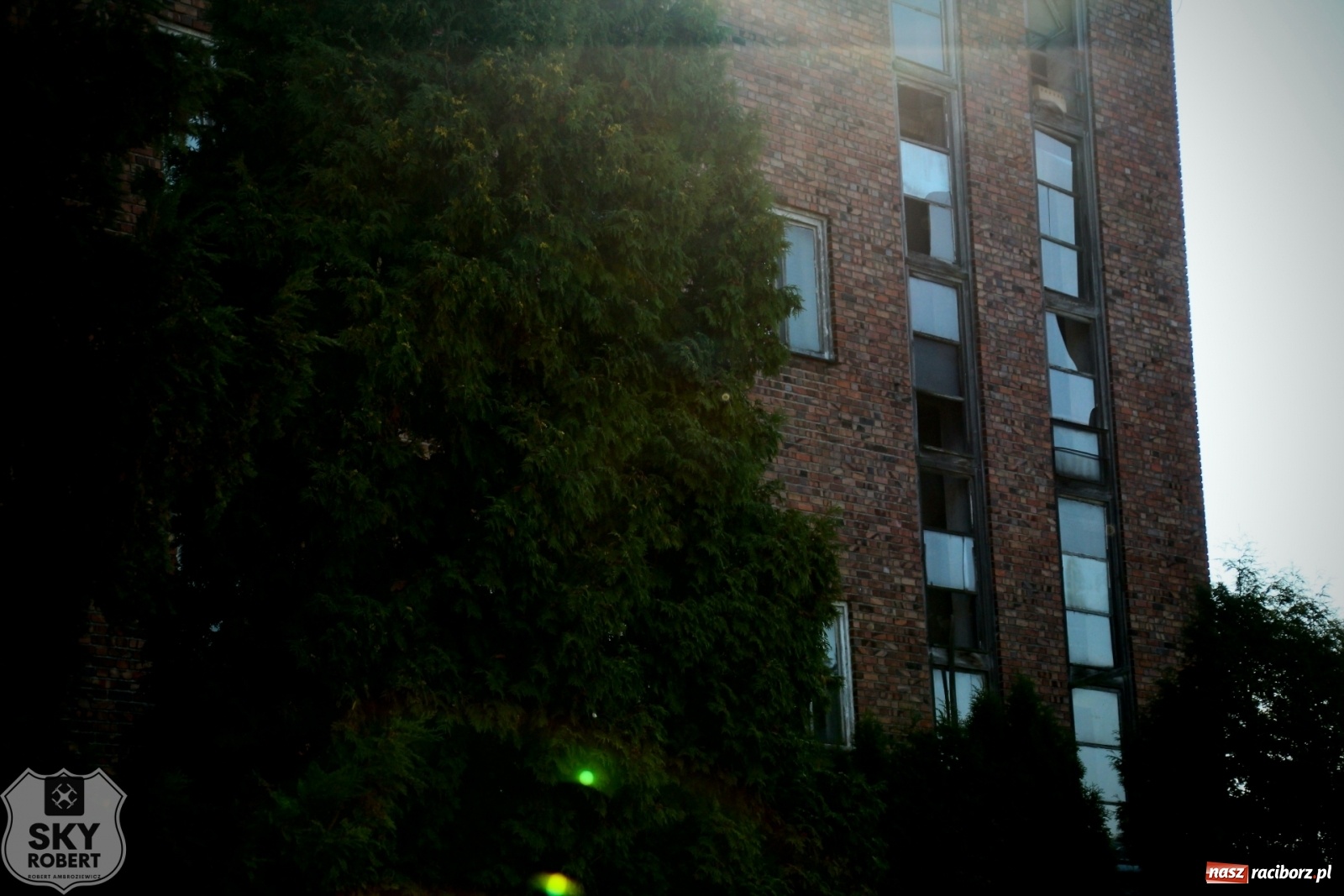 Zdjęcie w galerii na portalu naszraciborz.pl: Racibórz - straszydła miejskie [FOTO z drona] wiadomości z regionu