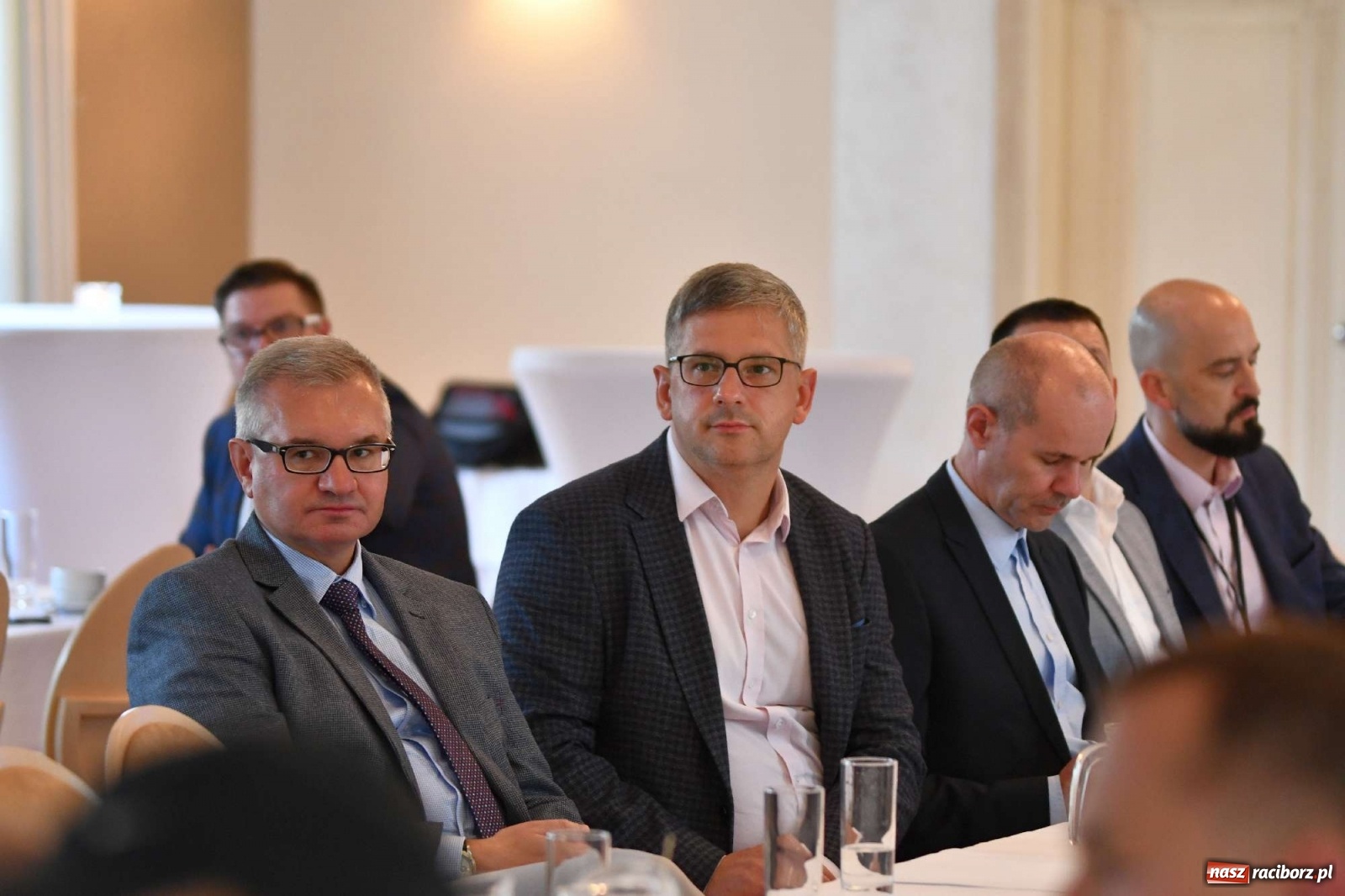 Zdjęcie w galerii na portalu naszraciborz.pl: Władze powiatu zaprosiły przedsiębiorców do Szymocic. Rozmawiano o biznesie wiadomości z regionu