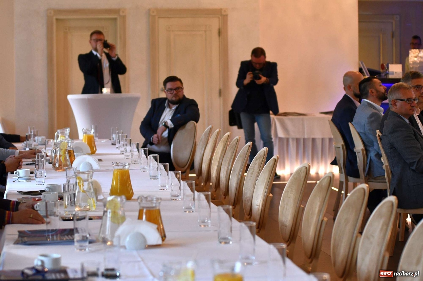 Zdjęcie w galerii na portalu naszraciborz.pl: Władze powiatu zaprosiły przedsiębiorców do Szymocic. Rozmawiano o biznesie wiadomości z regionu