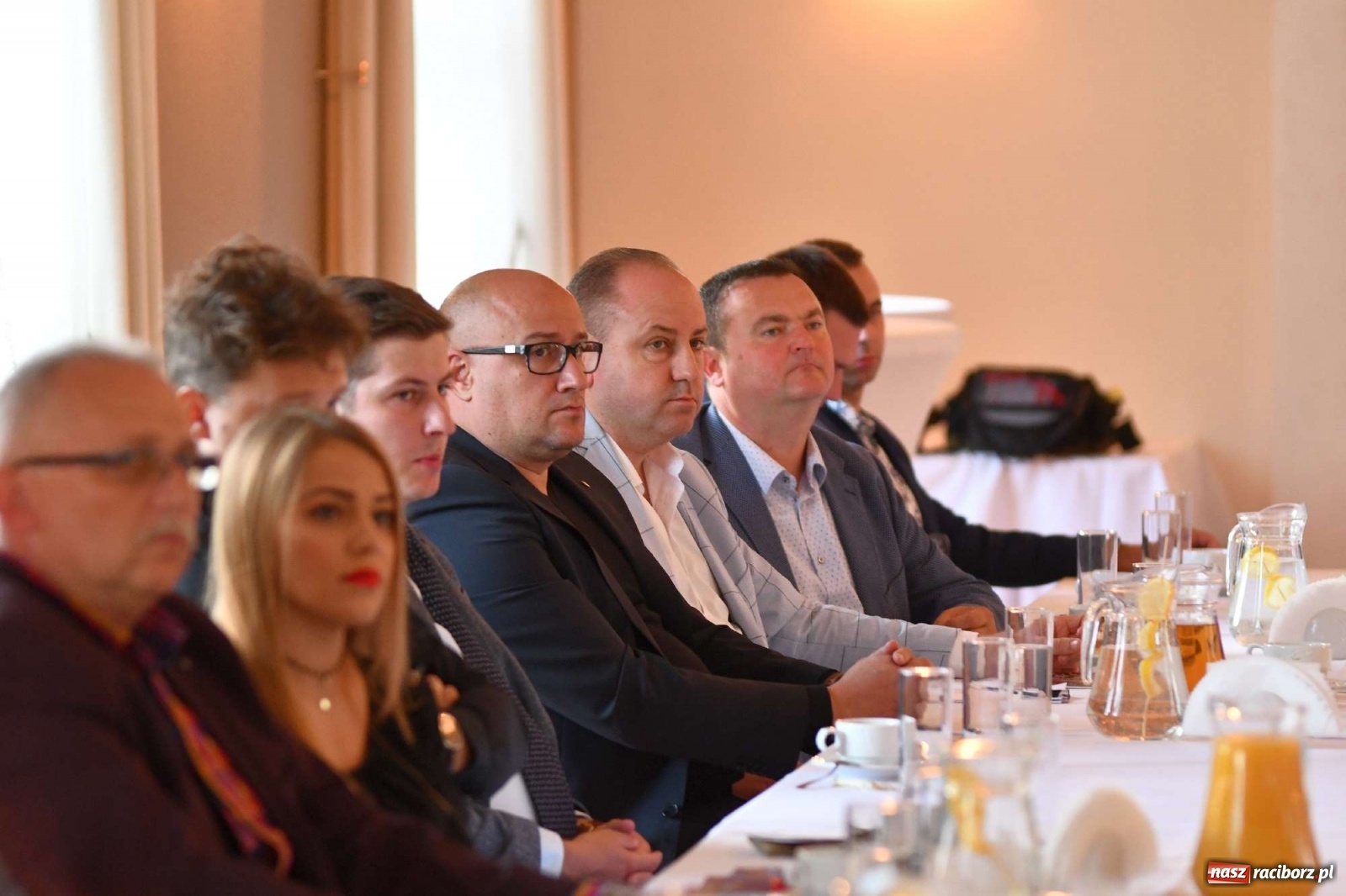 Zdjęcie w galerii na portalu naszraciborz.pl: Władze powiatu zaprosiły przedsiębiorców do Szymocic. Rozmawiano o biznesie wiadomości z regionu