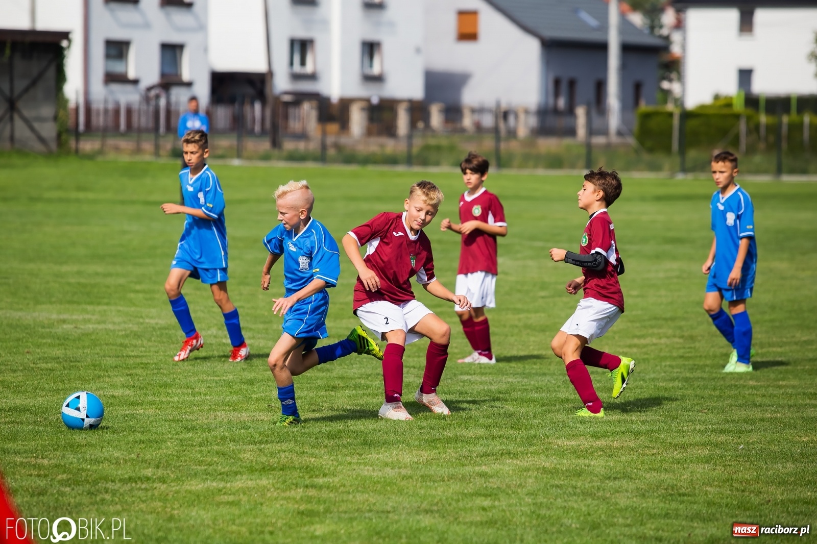 Zdjęcie w galerii na portalu naszraciborz.pl: Piłkarska rywalizacja w turnieju im. Zbigniewa Oszka [FOTO] wiadomości z regionu