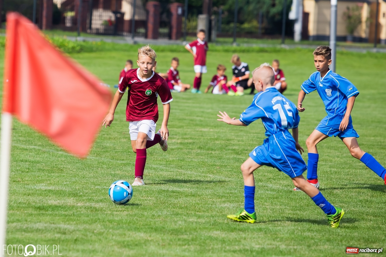 Zdjęcie w galerii na portalu naszraciborz.pl: Piłkarska rywalizacja w turnieju im. Zbigniewa Oszka [FOTO] wiadomości z regionu