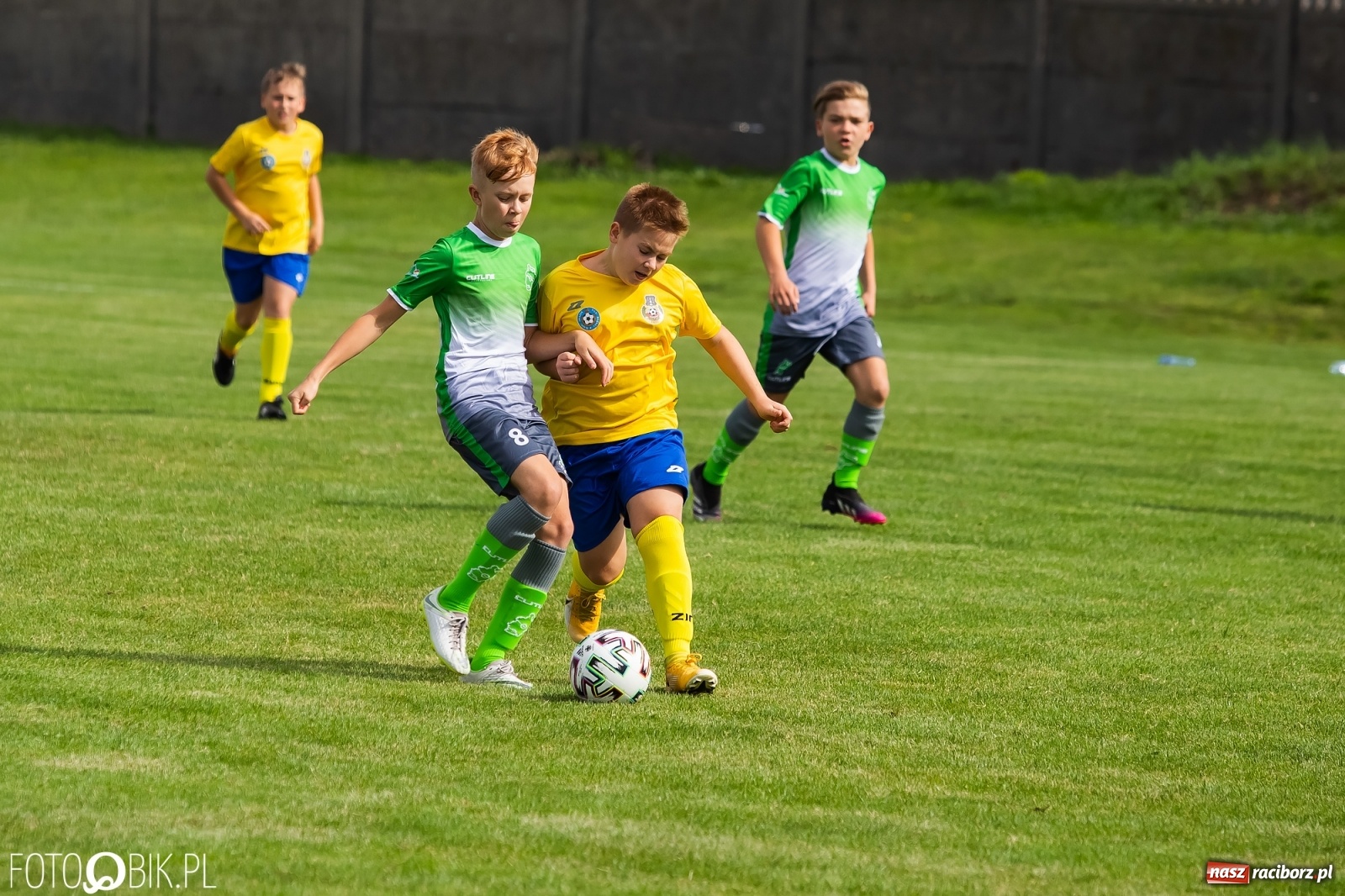 Zdjęcie w galerii na portalu naszraciborz.pl: Piłkarska rywalizacja w turnieju im. Zbigniewa Oszka [FOTO] wiadomości z regionu