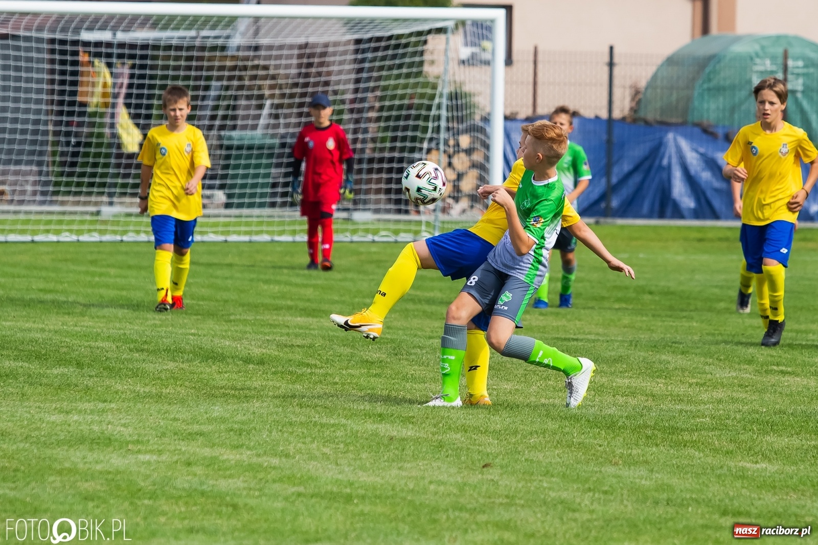 Zdjęcie w galerii na portalu naszraciborz.pl: Piłkarska rywalizacja w turnieju im. Zbigniewa Oszka [FOTO] wiadomości z regionu